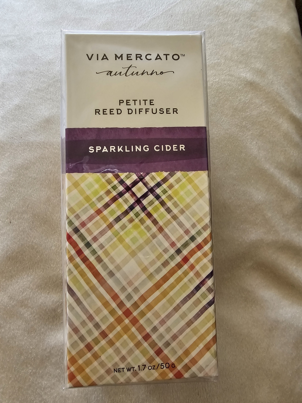 Via Mercato Petite Reed Diffuser - Sparkling Cider